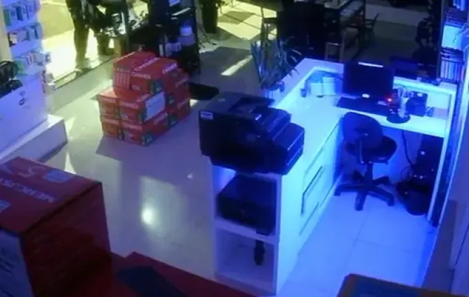 Loja de informática é arrombada durante a madrugada em Itapiranga