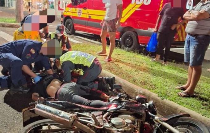 Colisão entre motocicletas deixa jovem ferido em São Lourenço do Oeste