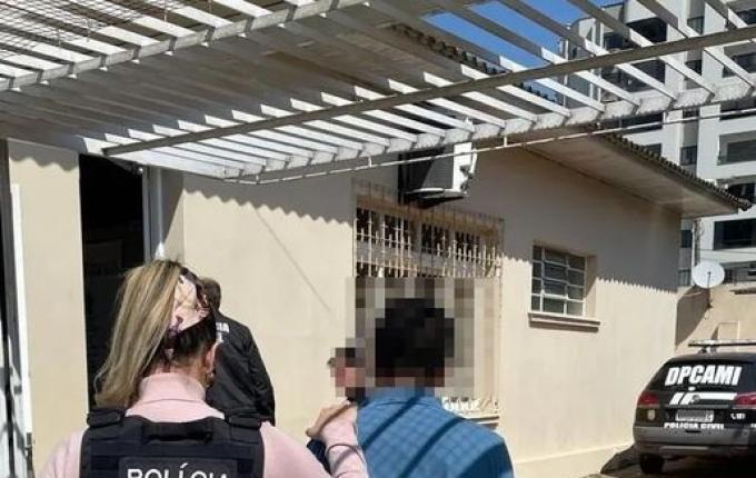Procurado por torturar e estuprar namorada de 15 anos é preso em casa de pastor em SC