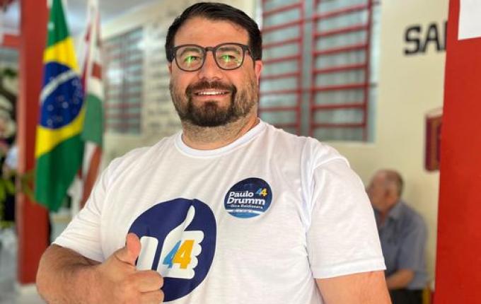 Paulo Drumm é o primeiro candidato a prefeito de SMOeste a votar neste domingo