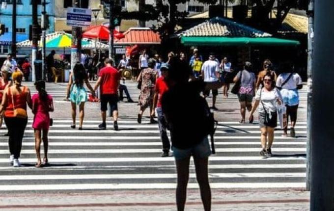 Mulheres são minoria da população em SC, segundo IBGE