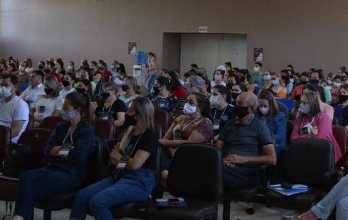 Campo Erê realiza Conferência Municipal de Educação