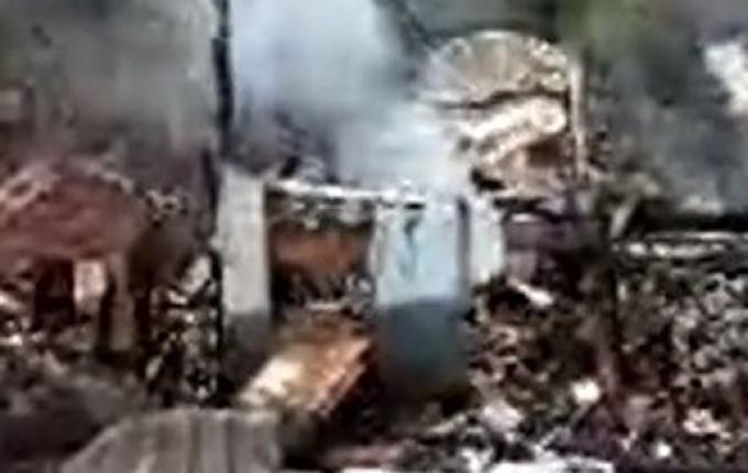 Pai e filho morrem queimados em incêndio de residências