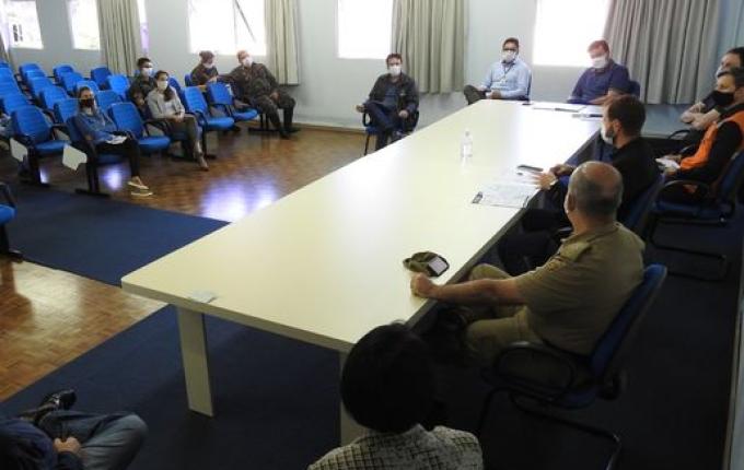 Comitê avalia novas ações de enfrentamento à COVID-19 em SMO