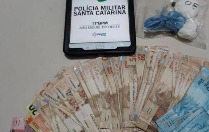 PM prende quatro homens por tráfico de drogas em São Miguel do Oeste