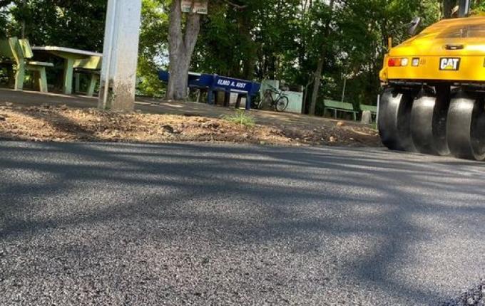 Asfalto na Avenida Uruguai vira realidade