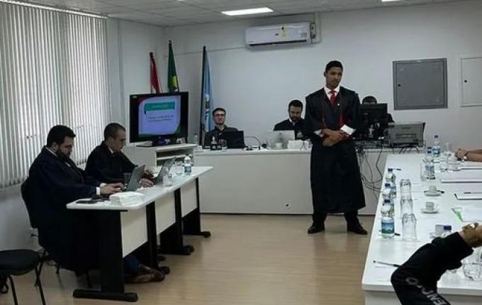 Tia acusada de torturar 5 sobrinhos e matar 1 deles em SC é condenada