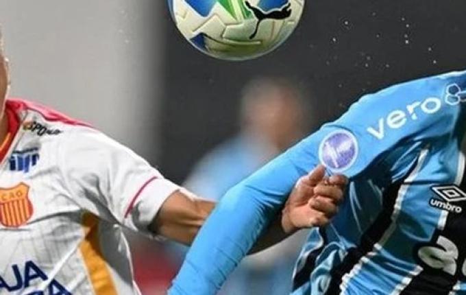 Grêmio joga mal e empata sem gols com o Atlético Grau na Sul-Americana