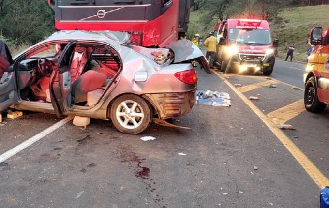 Grave acidente em Quilombo tira a vida de mulher grávida na SC-157