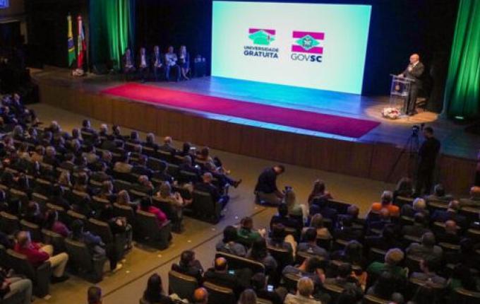 Juíza nega busca e apreensão contra 130 alunos por suspeitas no Universidade Gratuita