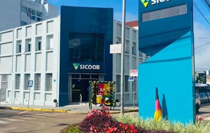 Sicoob Creditapiranga completa 90 anos