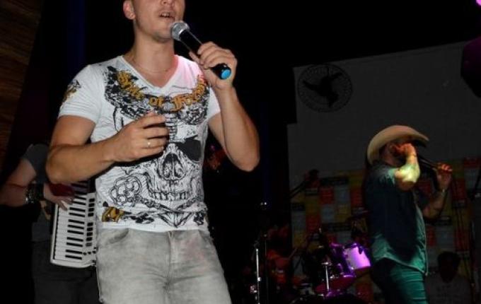 Morre o sertanejo Yago, da dupla com Santhiago