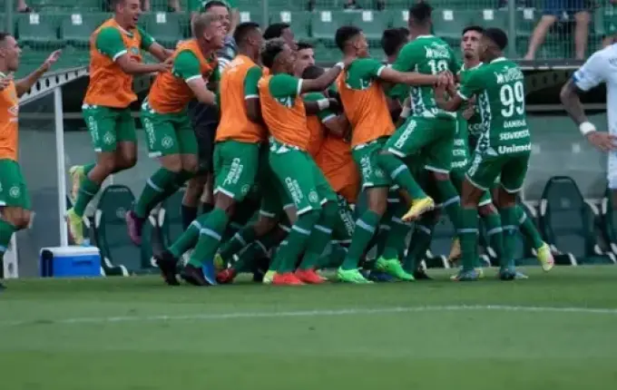 Chapecoense bate o Avaí na estreia do Campeonato Catarinense