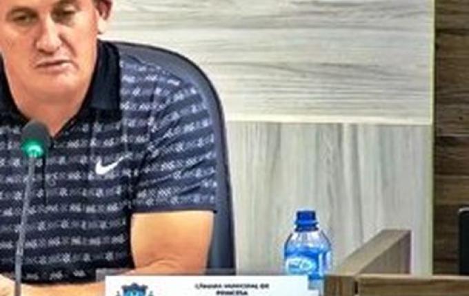 Vereador da oposição defende reformulação do Regimento Interno