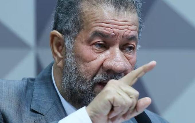 Em meio à investigação de fraude, Lula só deve demitir Lupi se houver provas contra o ministro