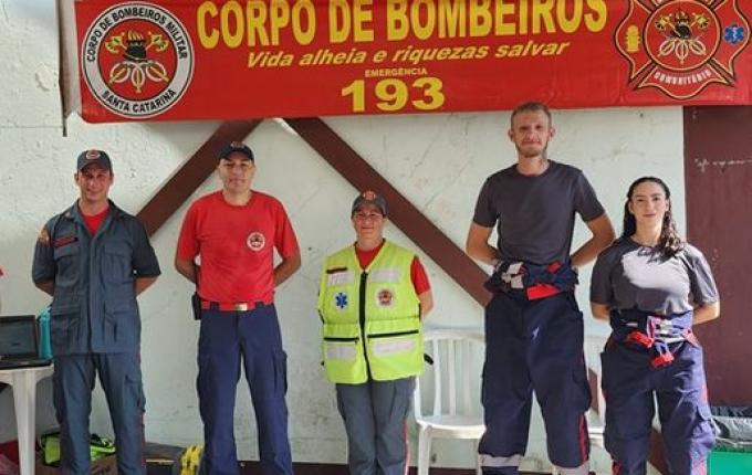 Corpo de Bombeiros de Itapiranga presta apoio na 11ª Efrait
