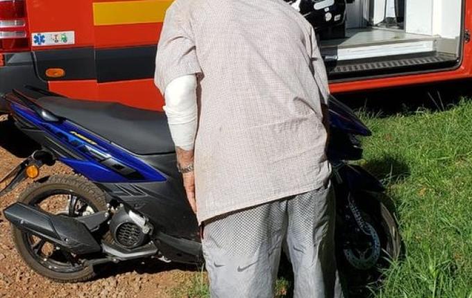 Queda de motocicleta deixa homem ferido em Iporã do Oeste