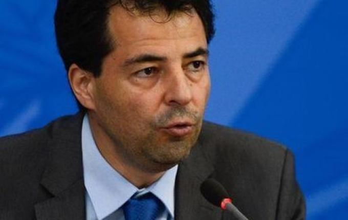 Novo ministro vai pedir estudos para privatização da Petrobras e do Pré-Sal