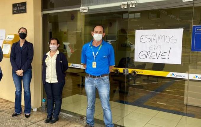 Trabalhadores dos Correios de SMOeste aderem à greve nacional