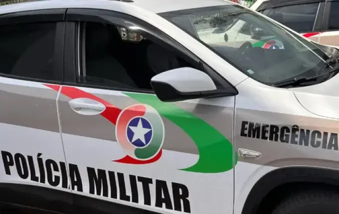 PM apreende pistola, espingarda e rifle em ocorrência de ameaça