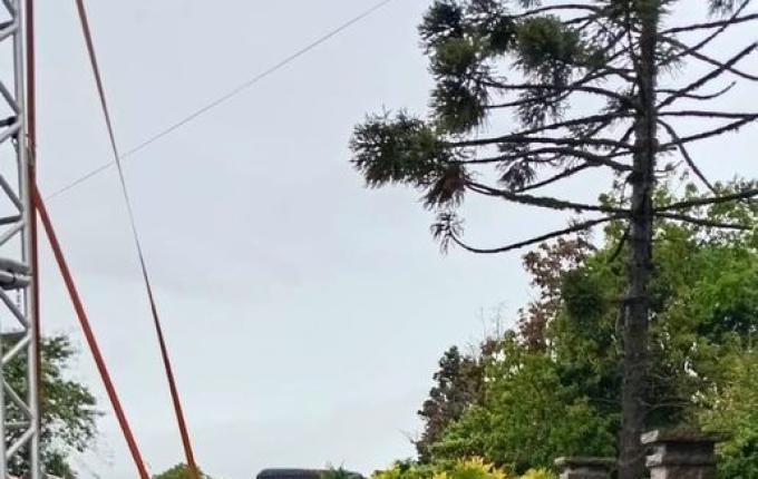 Homenagem a Nossa Senhora Aparecida marca o domingo na Expo Campo Erê