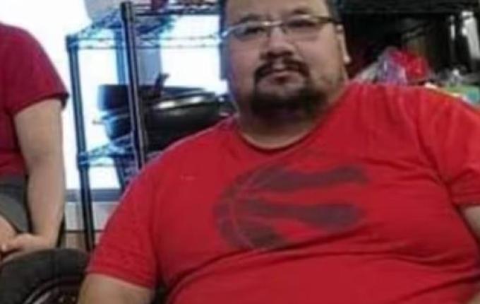 Pai perde mais de 30 quilos para poder doar rim ao filho: “Eu o amo muito”