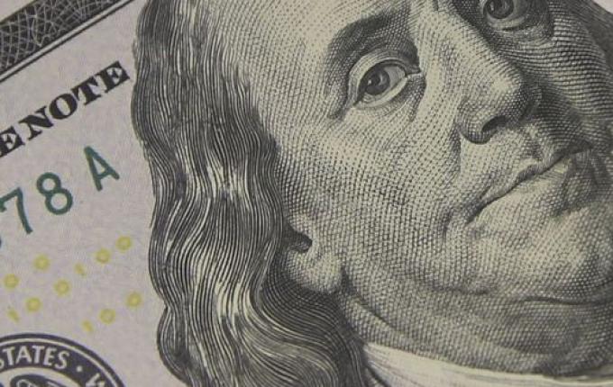 Dólar sobe para R$ 5,24 após indicação de Trump ao BC dos EUA