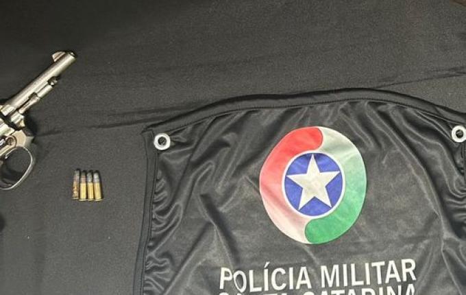 Homem é preso por posse irregular de armas em bar de Cunha Porã