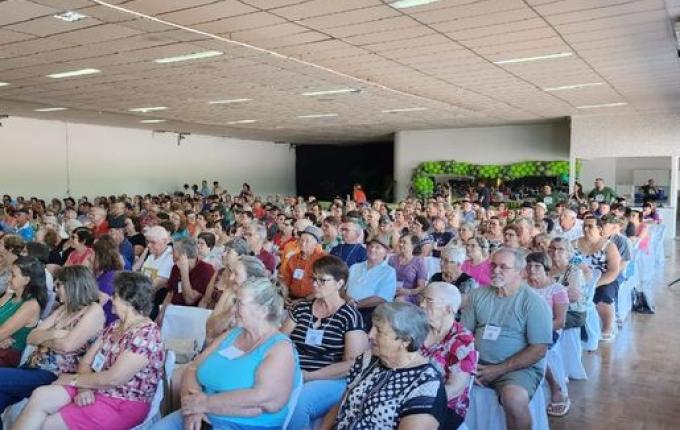 Segundo Fórum Municipal da Pessoa Idosa reúne mais de 400 pessoas em Itapiranga