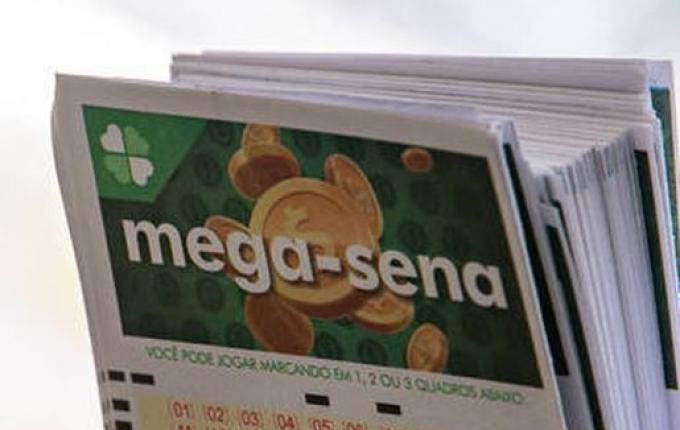 Mega-Sena acumula e próximo prêmio chega a R$ 65 mi; veja os números