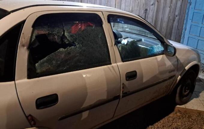 Homem ameaça morador e danifica veículo com facão em Campo Erê