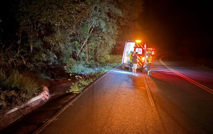 Veículo sai da pista e capota na BR 282, interior de SMOeste