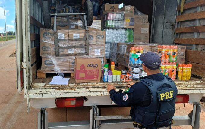 Empresa é flagrada pela terceira vez transportando produtos químicos junto com alimentos na BR-163