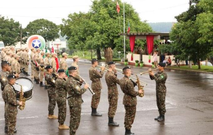 Solenidade Militar marca os 33 anos do 11ºBPM-FRON em SMO