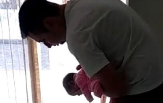 Policial Militar salva bebê afogada com leite