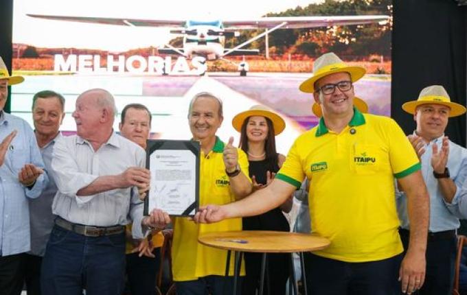 Jorginho Mello autoriza subdelegação do Aeroporto de Pinhalzinho para o município