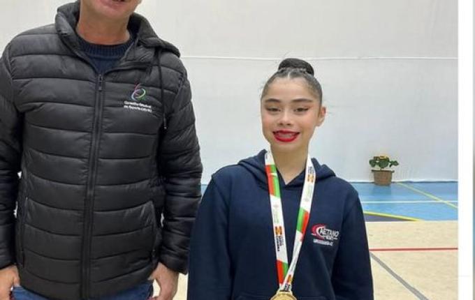 Jovem de 13 anos, conquista ouro na ginástica rítmica do Jesc em São Miguel do Oeste