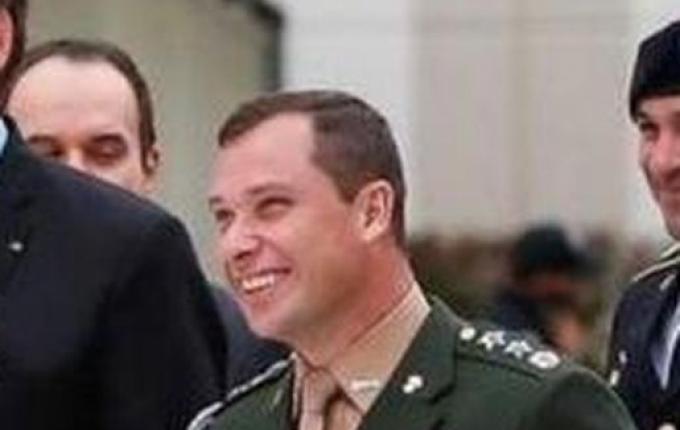 Ex-ajudante de Bolsonaro é preso em operação contra fraudes em dados de vacinação