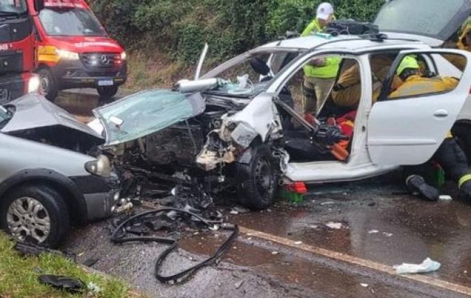 Grave acidente deixa 10 pessoas feridas no Oeste de SC