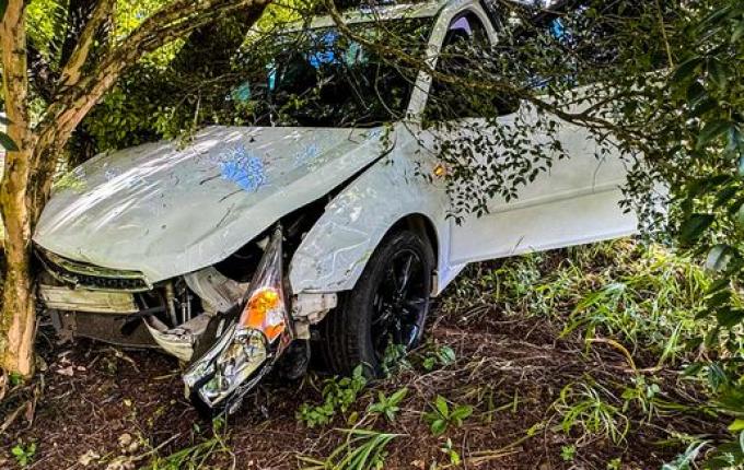 Colisão lateral deixa feridos em Descanso; assista ao vídeo
