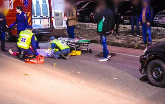 Atropelamento deixa mulher ferida na Willy Barth em SMO; assista