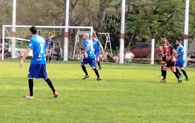 Sumaré goleia Maringá pelo Municipal de Itapiranga