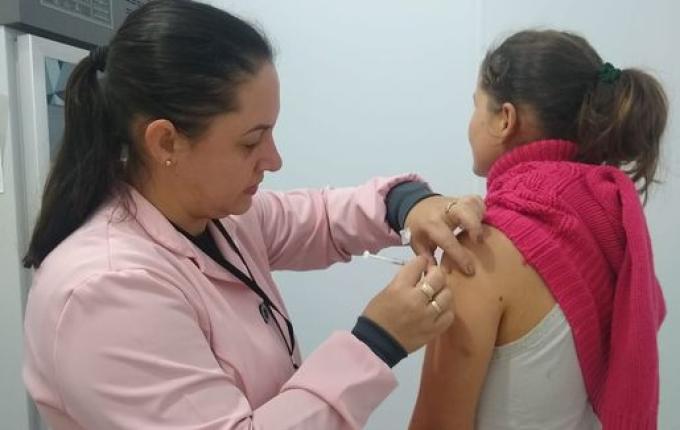 São José do Cedro imunizou mais de 300 pacientes em Dia D de vacinação