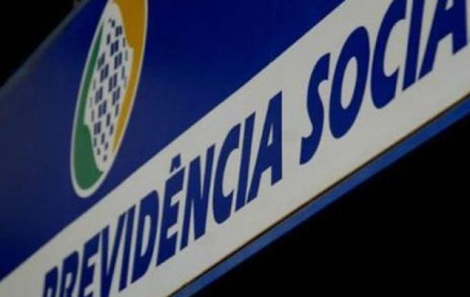OUÇA: Atendimento presencial do INSS deve retornar apenas em maio