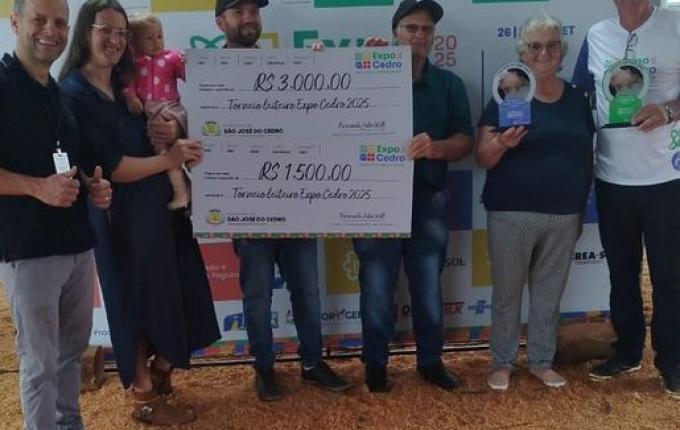 Torneio Leiteiro da ExpoCedro 2025 celebra a qualidade e a dedicação da pecuária regional