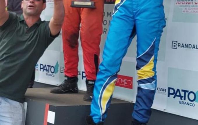 Piloto Cedrense intensifica treinos para a etapa final do paranaense de Kart