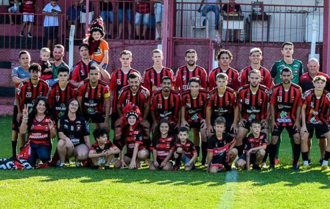Mesmo com time misto, Guarani vence e está nas quartas de final do Regional