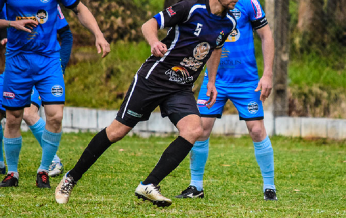 Grêmio Guamerim supera Grêmio Gaúcho e aumenta vantagem sobre o vice-líder