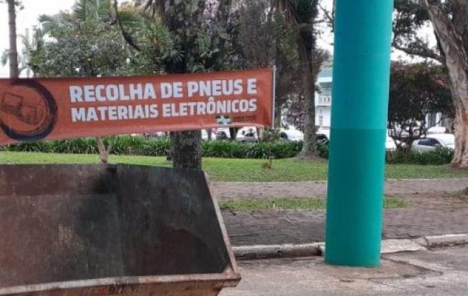 Container para recolha de materiais em desuso segue na praça central até segunda