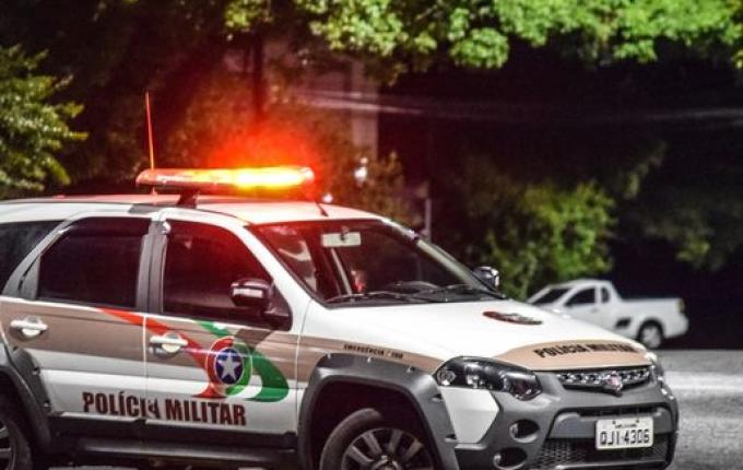 Adolescente é flagrado conduzindo moto sem escapamento em Itapiranga